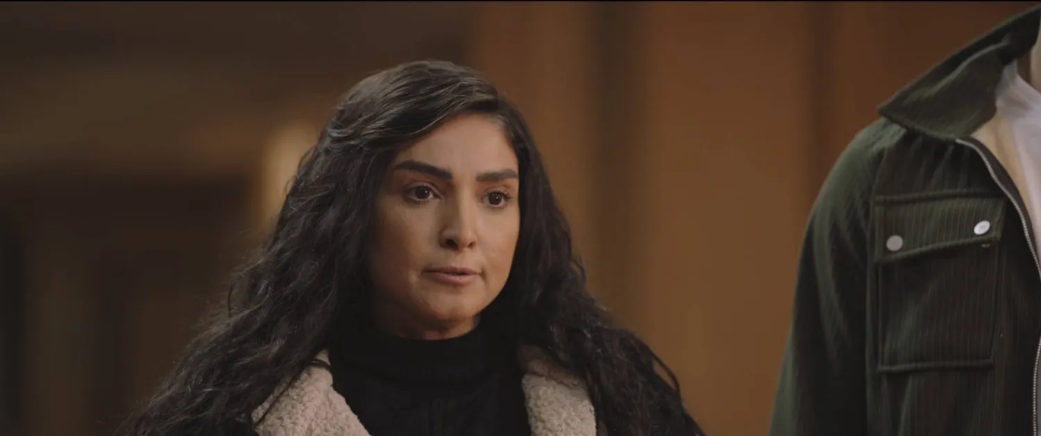 الفنانة المصرية روجينا في لقطة من مسلسل «سر إلهي» (الشركة المنتجة)