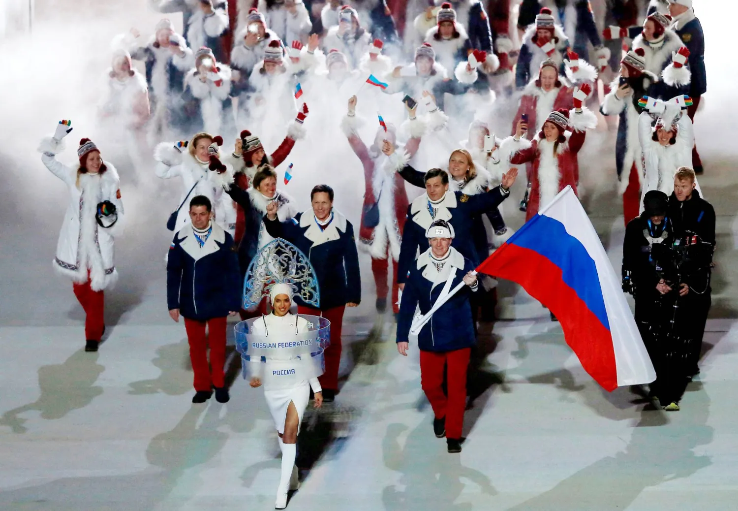بعثة المنتخب الروسي خلال مشاركتها في «أولمبياد» سابقة (أ.ف.ب)