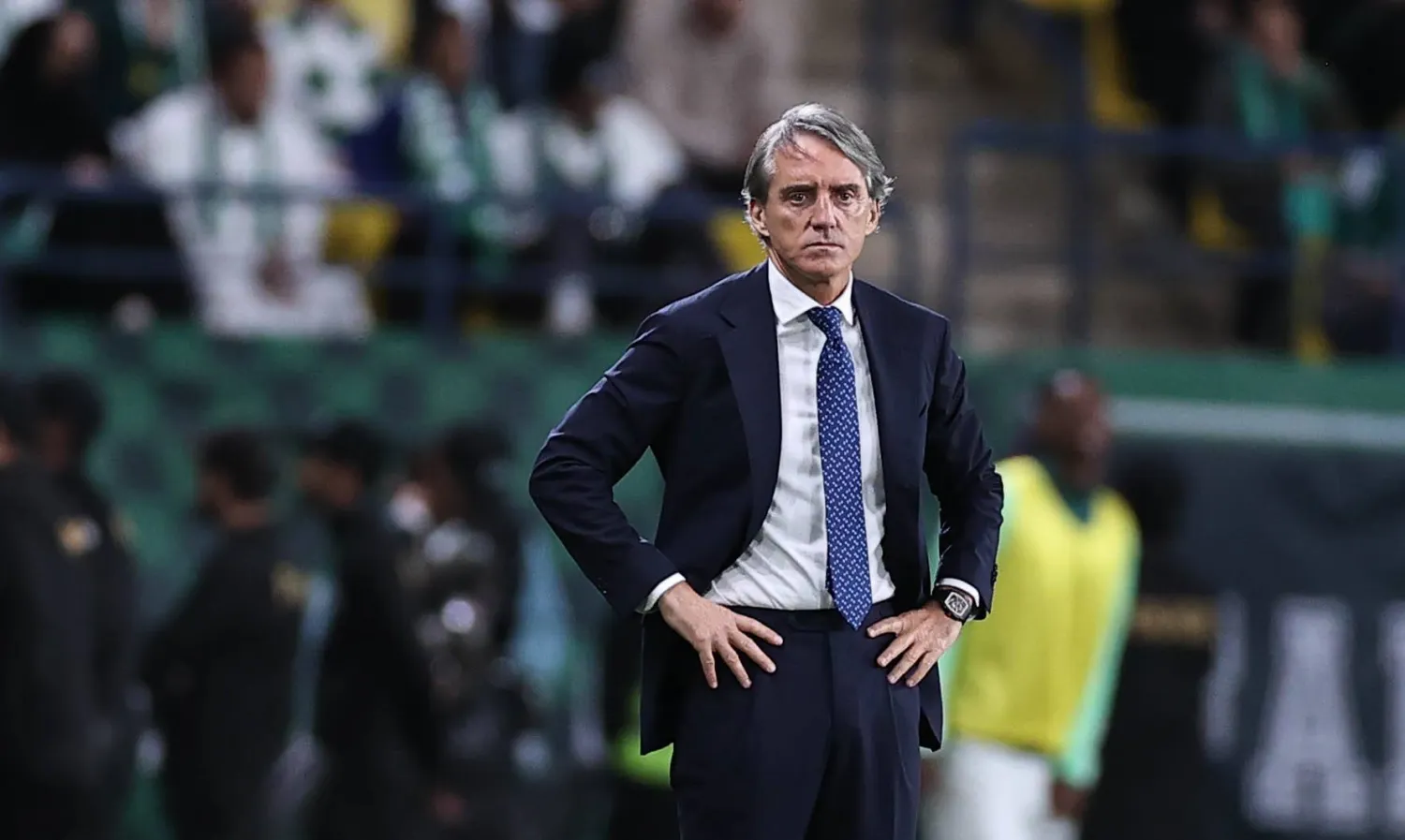 مانشيني مدرب المنتخب السعودي خلال اللقاء (تصوير: سعد العنزي) 