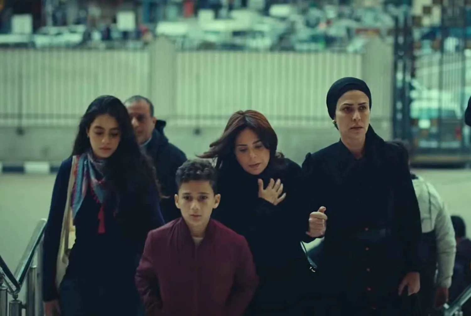 موت الأب يفجر مفاجآت في «مسار إجباري» (الشركة المنتجة)