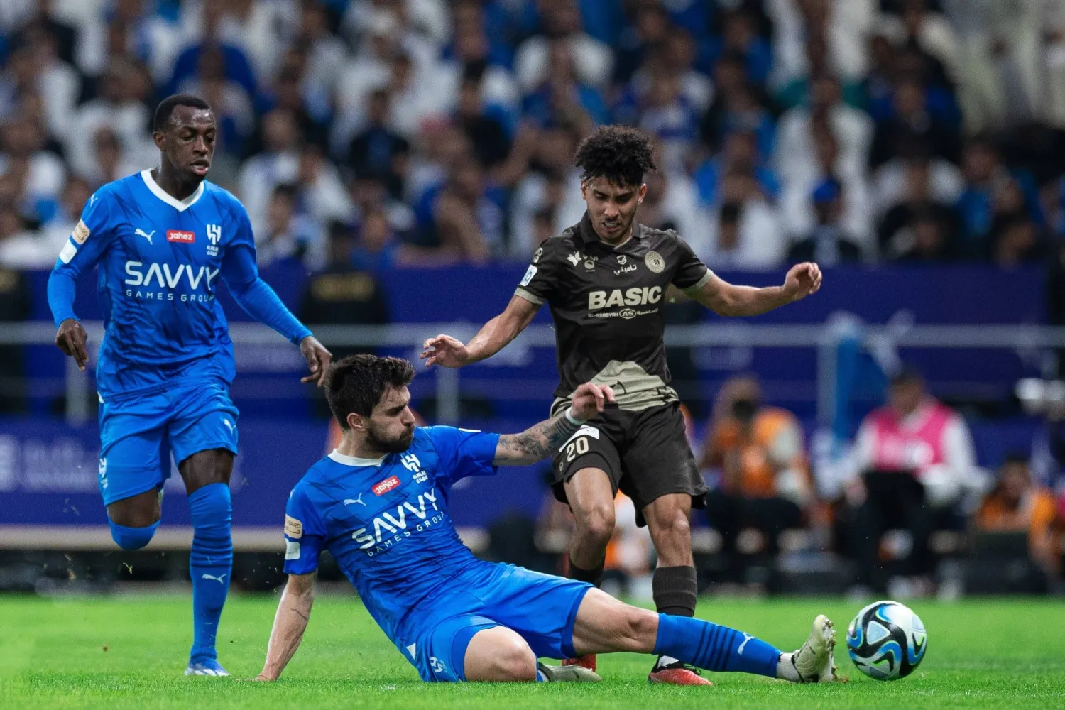 الهلال كسر  سلسلة الانتصارات التاريخية بتحقيق فوزه الـ29 (نادي الهلال)