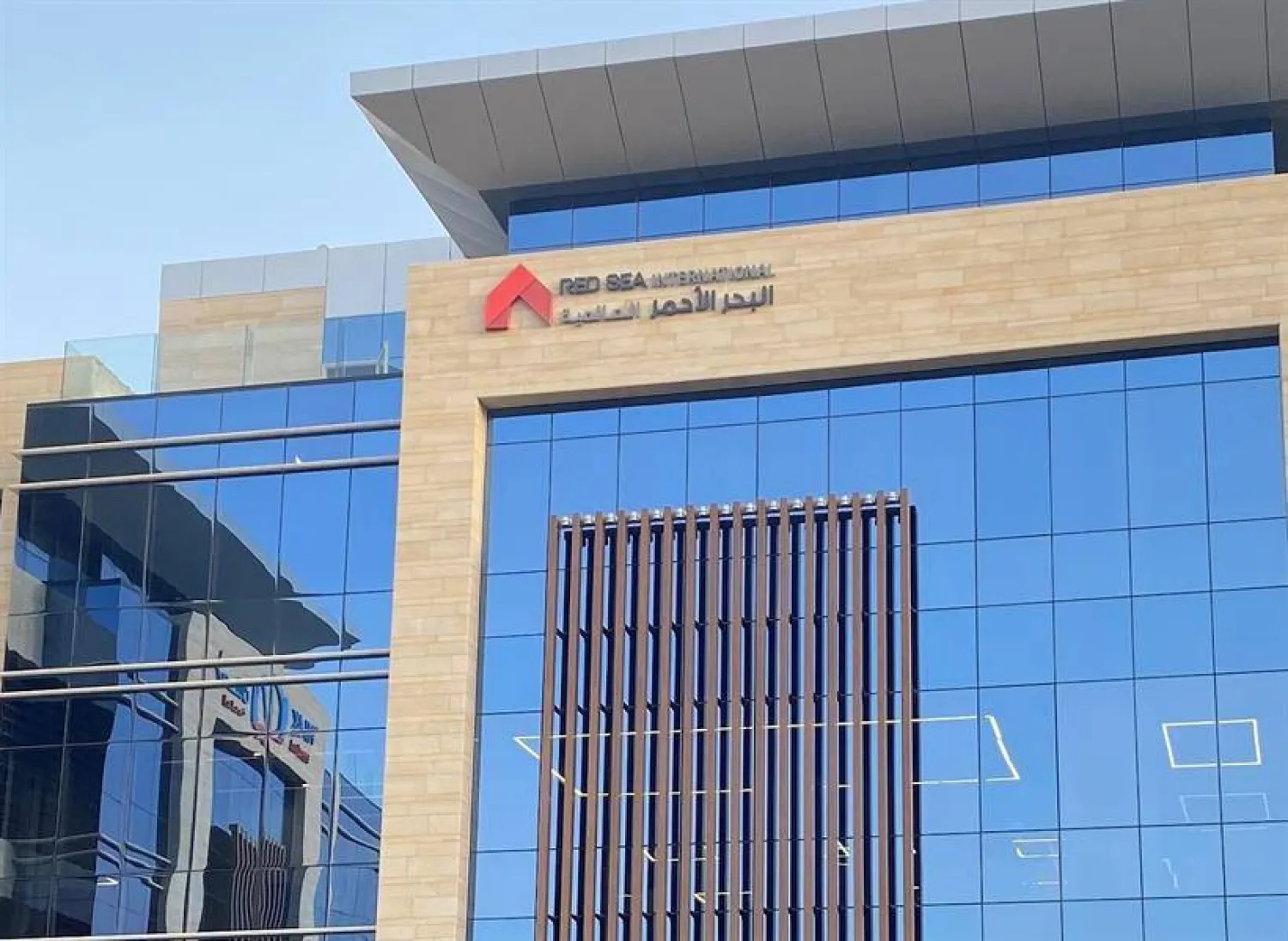 قفزت إيرادات «البحر الأحمر» بنسبة 241 % إلى 1.378 مليار ريال (حساب الشركة على لينكد إن)