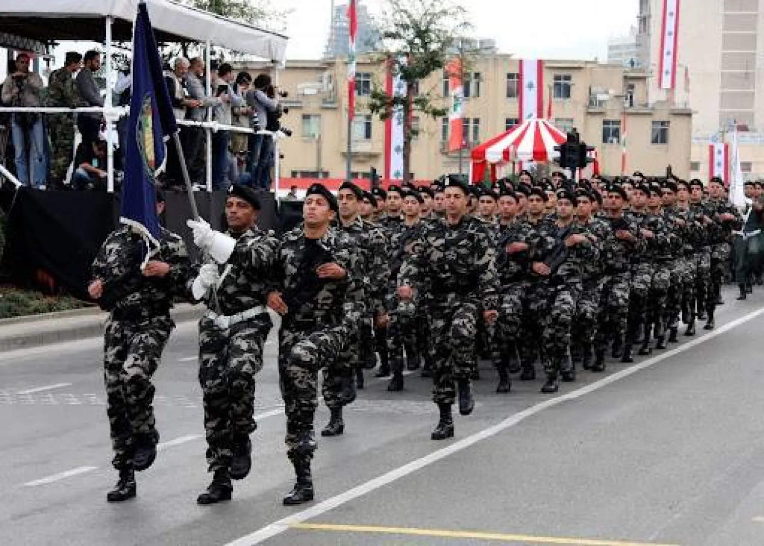 عناصر من المديرية العامة لأمن الدولة (المديرية)