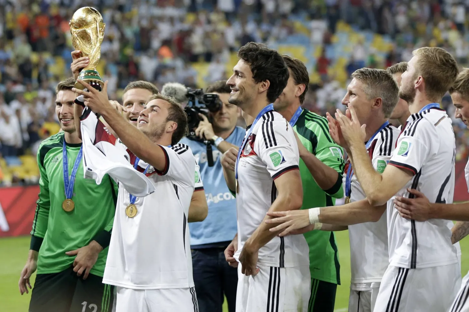 عشر سنوات مضت على فوز ألمانيا بكأس العالم 2014 (غيتي)