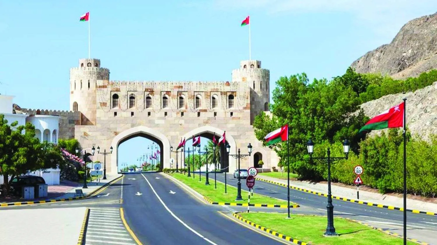 أحد الممرات في سلطنة عمان (غيتي)