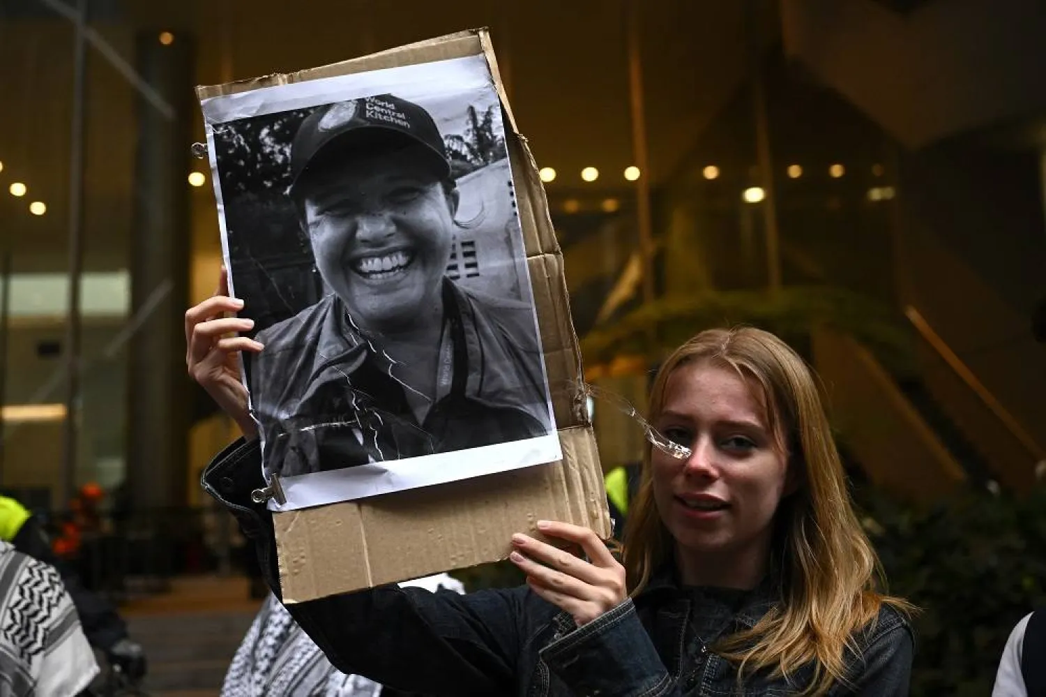People attend a pro-Palestinian demonstration protesting the death of aid workers and civilians in Sydney, Australia 04 April 2024. (EPA)