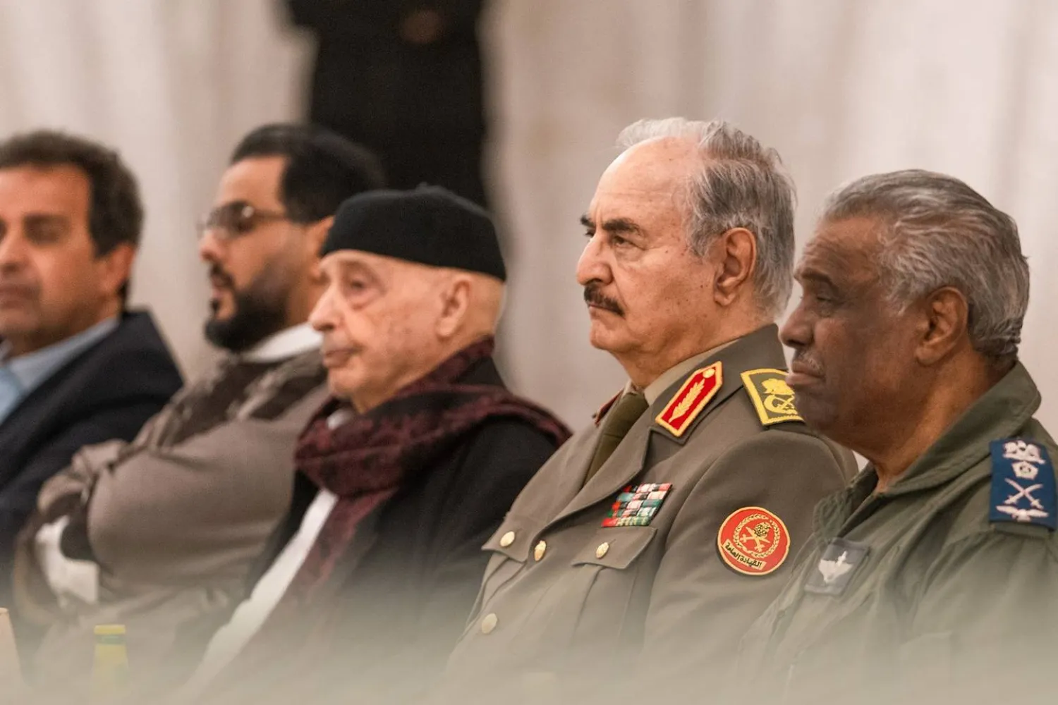 صالح خلال جولته في درنة برفقة حفتر وحماد (مجلس النواب)