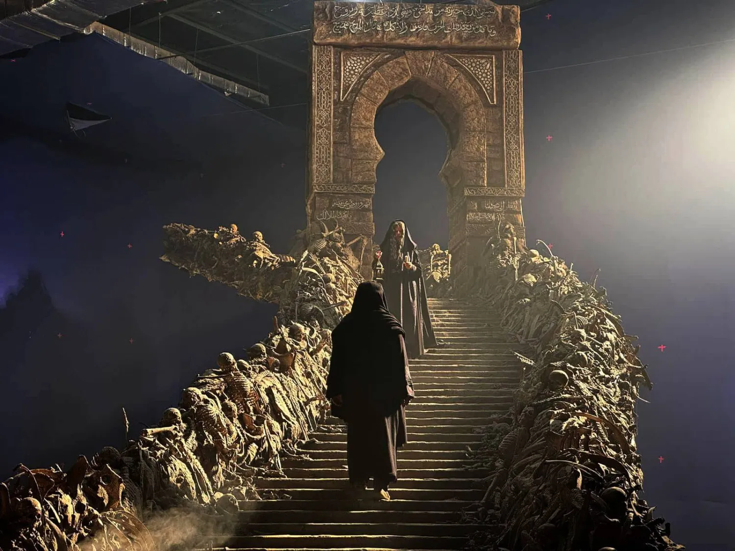 تكوين بصري مميز بأحد مشاهد «الحشاشين» (الشركة المنتجة)