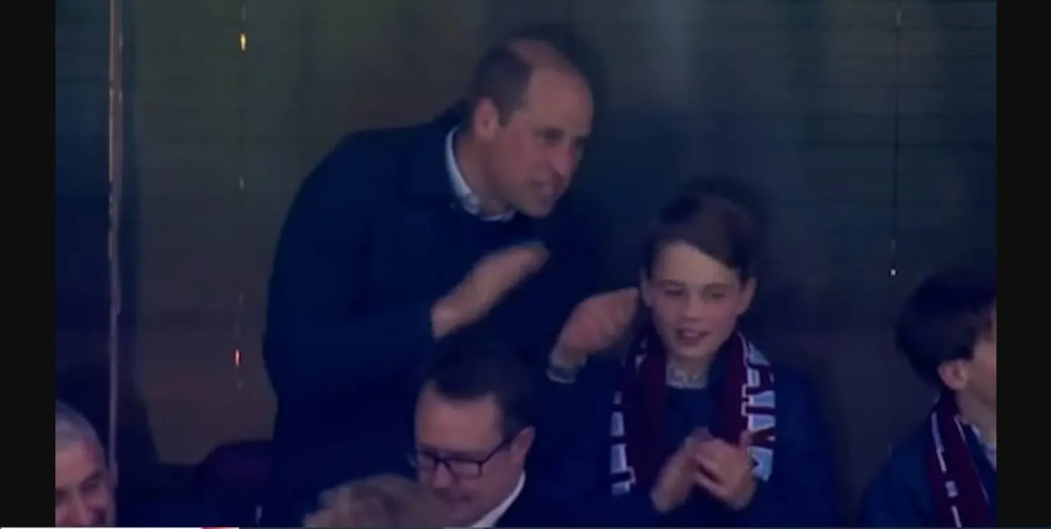 الأمير ويليام يظهر إلى جانب ابنه جورج في مباراة  خلال أول نزهة عامة لهما منذ إعلان إصابة كيت بالسرطان (تي إن تي سبورتس - إندبندنت)