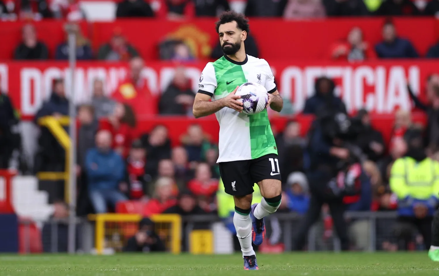 صلاح على أعتاب رقم قياسي جديد في مسيرته بالملاعب الإنجليزية (إ.ب.أ)