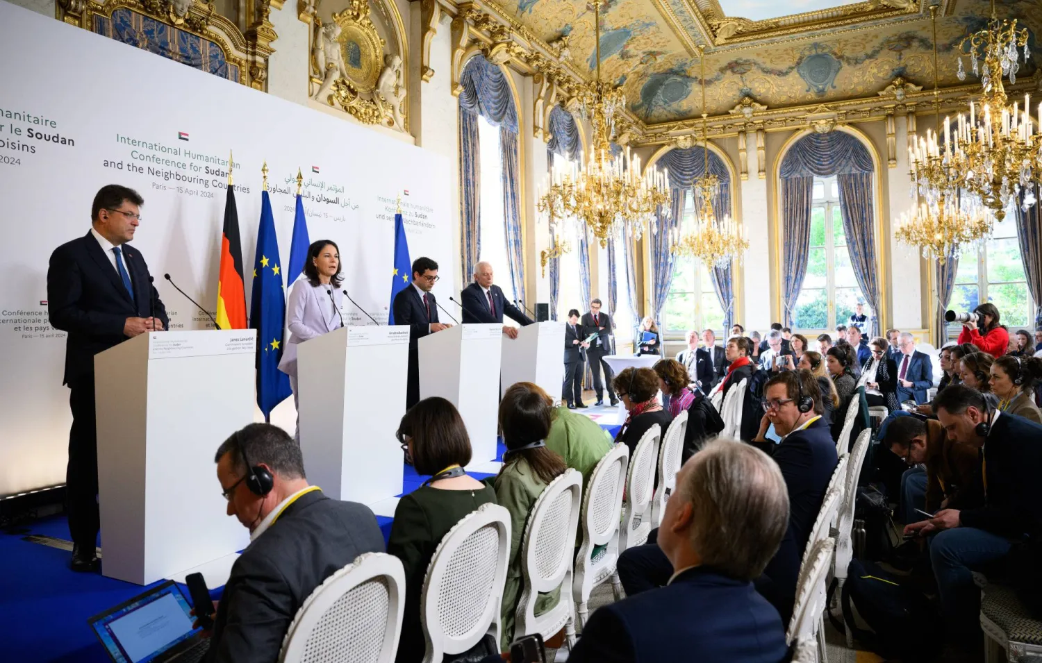 مؤتمر صحافي قبيل الاجتماع الوزاري لدعم مبادرات السلام في السودان (د.ب.أ)