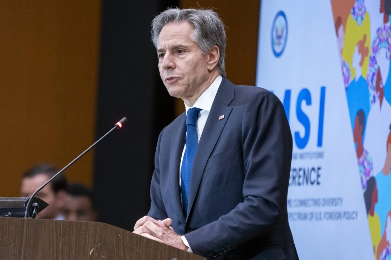 ABD Dışişleri Bakanı Anthony Blinken, Washington DC'de bir konuşma yaparken (AP)