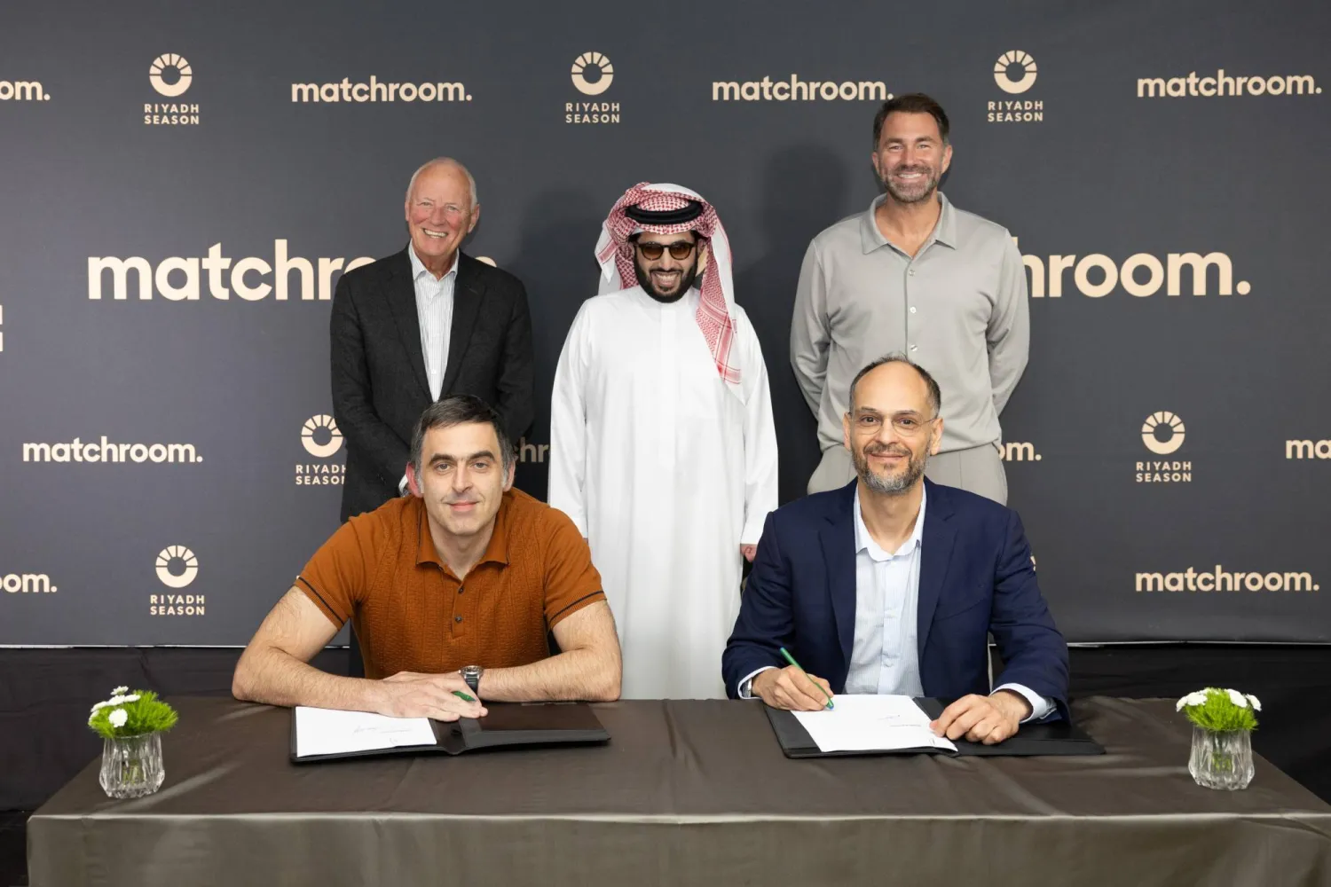 تركي آل الشيخ خلال توقيع عقد الشراكة الرسمية في لندن (موسم الرياض)