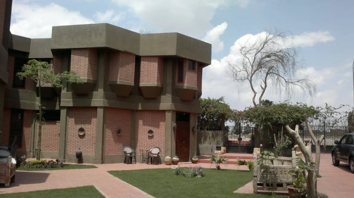 متحف نبيل درويش (أسرة الفنان الراحل)