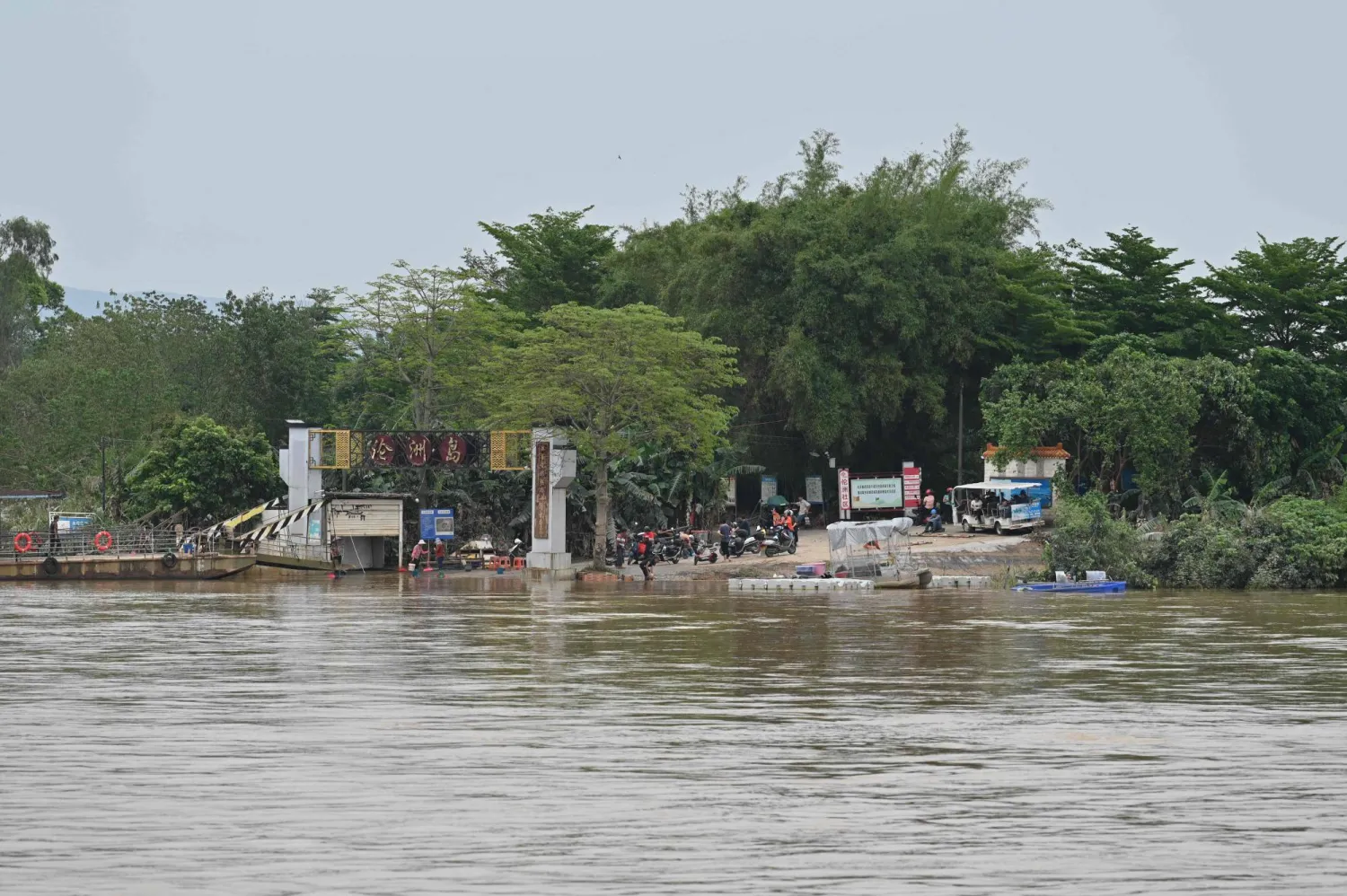 A general view shows the swollen Beijang River in Qingyuan, in northern Guangdong province on April 24, 2024. (Photo by HECTOR RETAMAL / AFP)