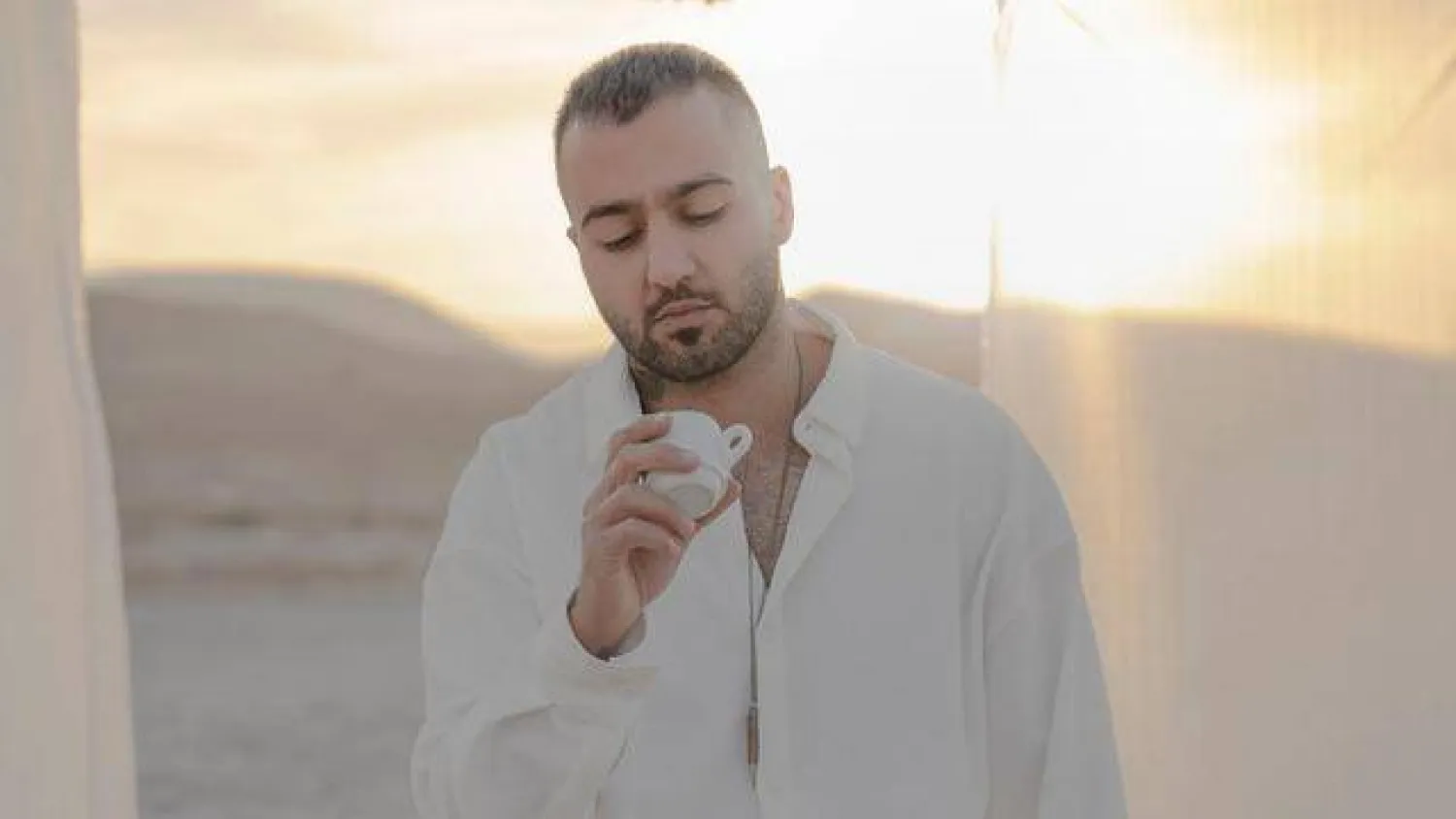 توماج صالحي في إحدى أغنياته (يوتيوب)