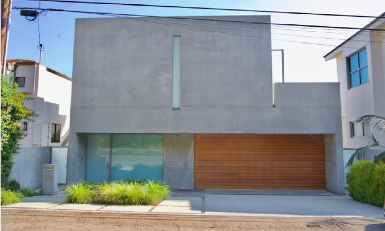 جانب من منزل ويست الرمادي (شاترستوك)