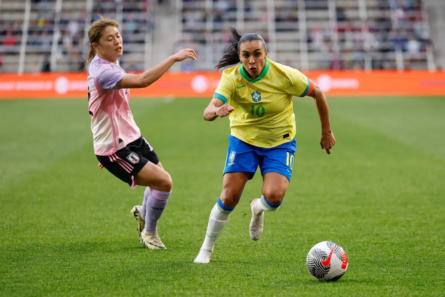 البرازيلية مارتا تعتزل دولياً (أ.ف.ب)