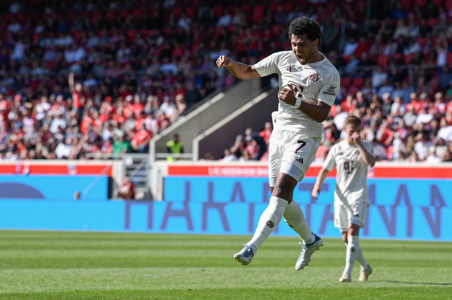 سيرج غنابري لاعب بايرن ميونيخ (أ.ف.ب)