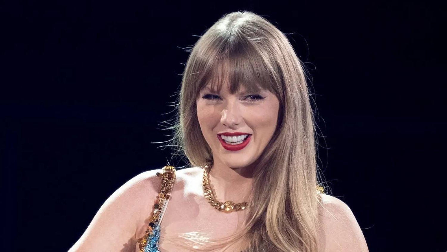 Taylor Swift'S "The Life Of A Showgirl": The Album'S Influence On The Music Industry - f72zeyl