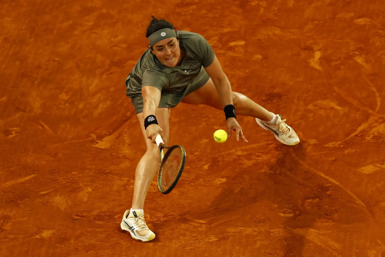 أُنس جابر (رويترز)