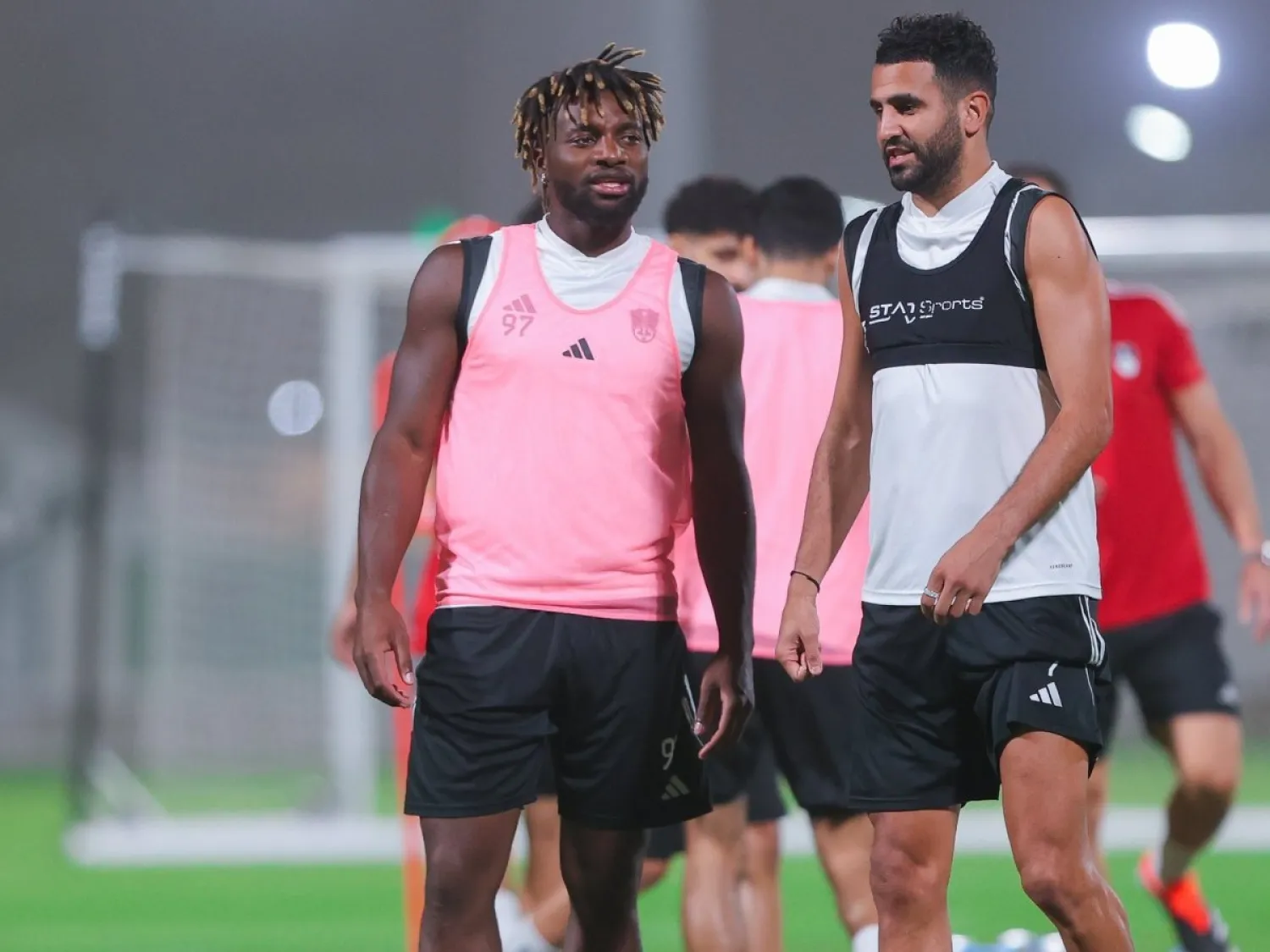 رياض محرز خلال تدريبات الأهلي (النادي الأهلي)