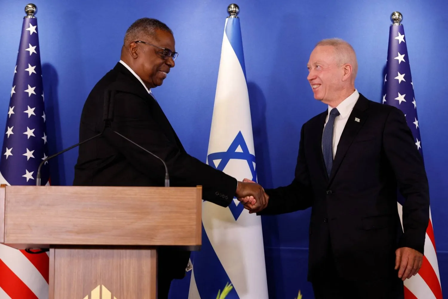ABD Savunma Bakanı Lloyd Austin ile İsrail Savunma Bakanı Yoav Galant (Reuters)