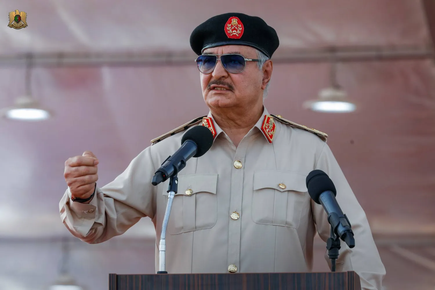 المشير خليفة حفتر (قيادة الجيش)