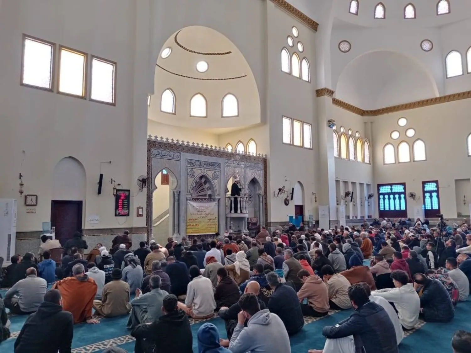 الأوقاف المصرية تمنع جمع أي تبرعات تحت أي مسمى على المنبر (بوابة وزارة الإلكترونية)