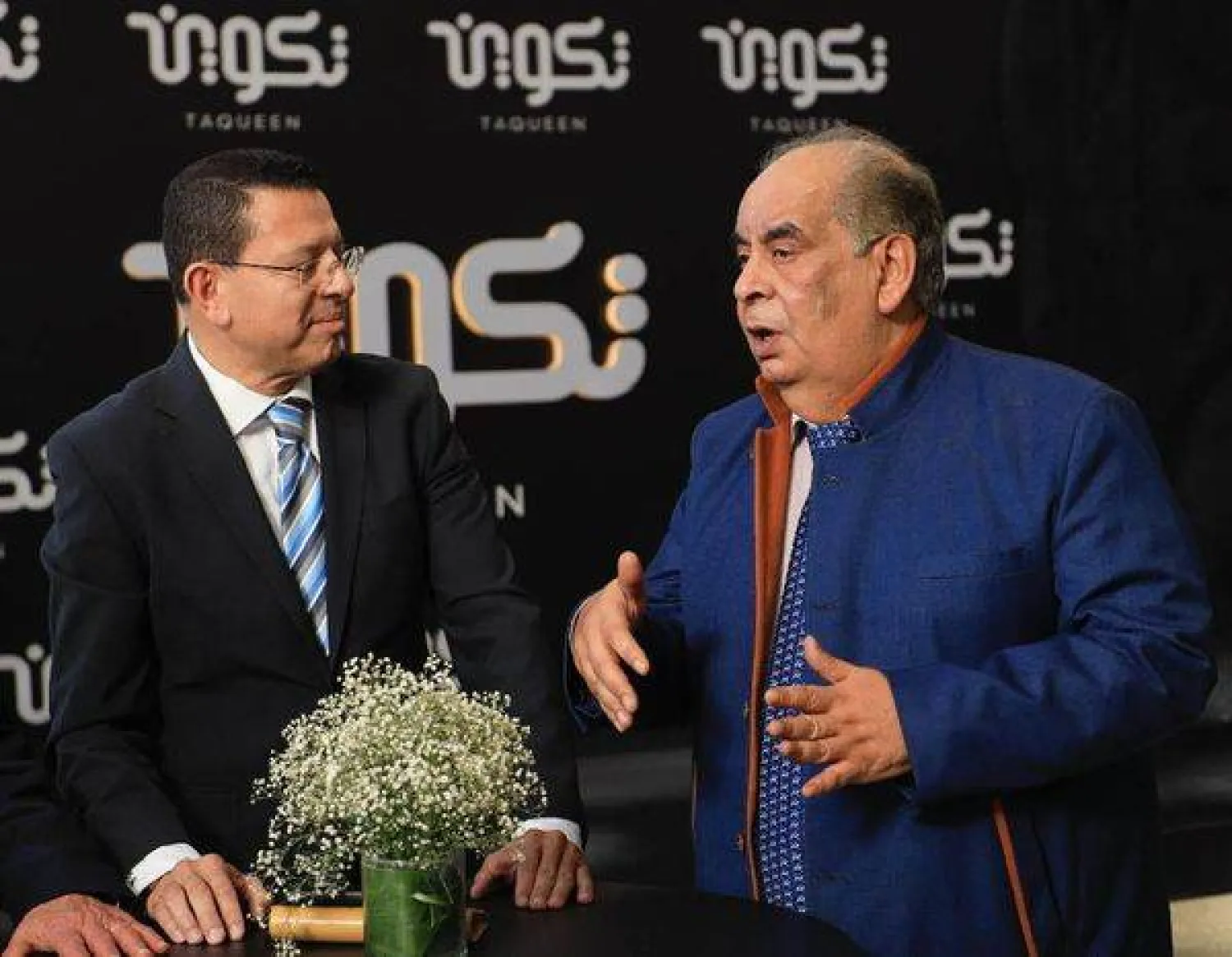 يوسف زيدان والإعلامي عمرو عبد الحميد (حساب زيدان على فيسبوك)