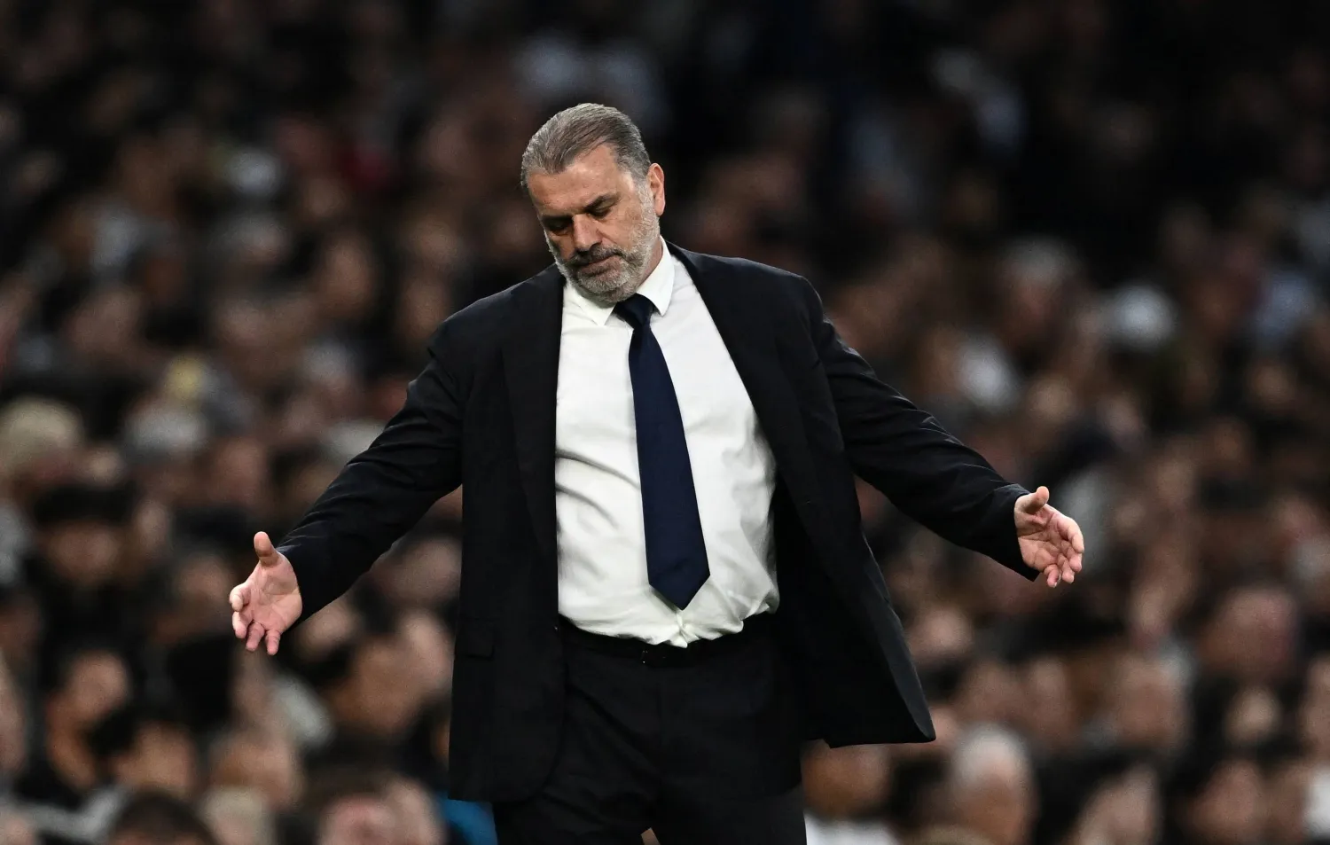 أنجي بوستيكوغلو (رويترز)