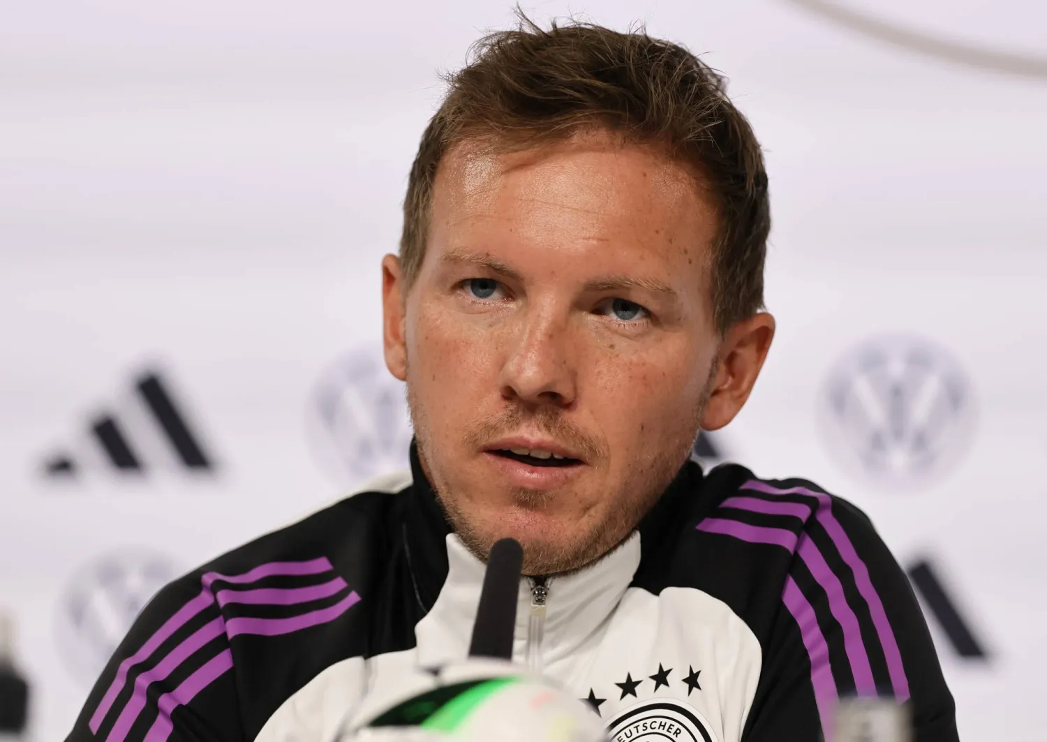 يوليان ناغلسمان (إ.ب.أ)