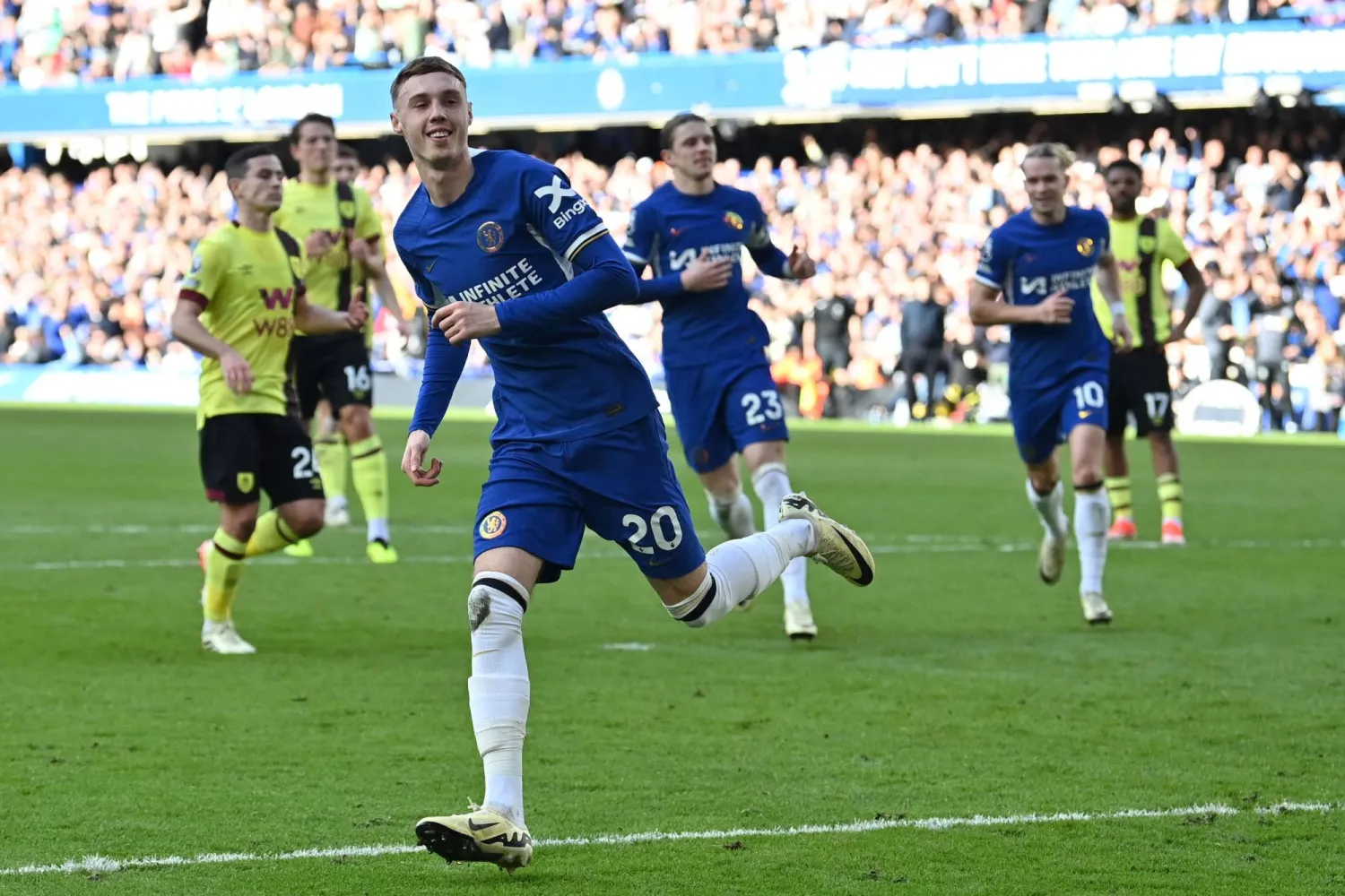 بالمر قدم مستويات استثنائية منذ انضمامه لتشيلسي بعد رحيله عن مانشستر سيتي (أ.ف.ب)