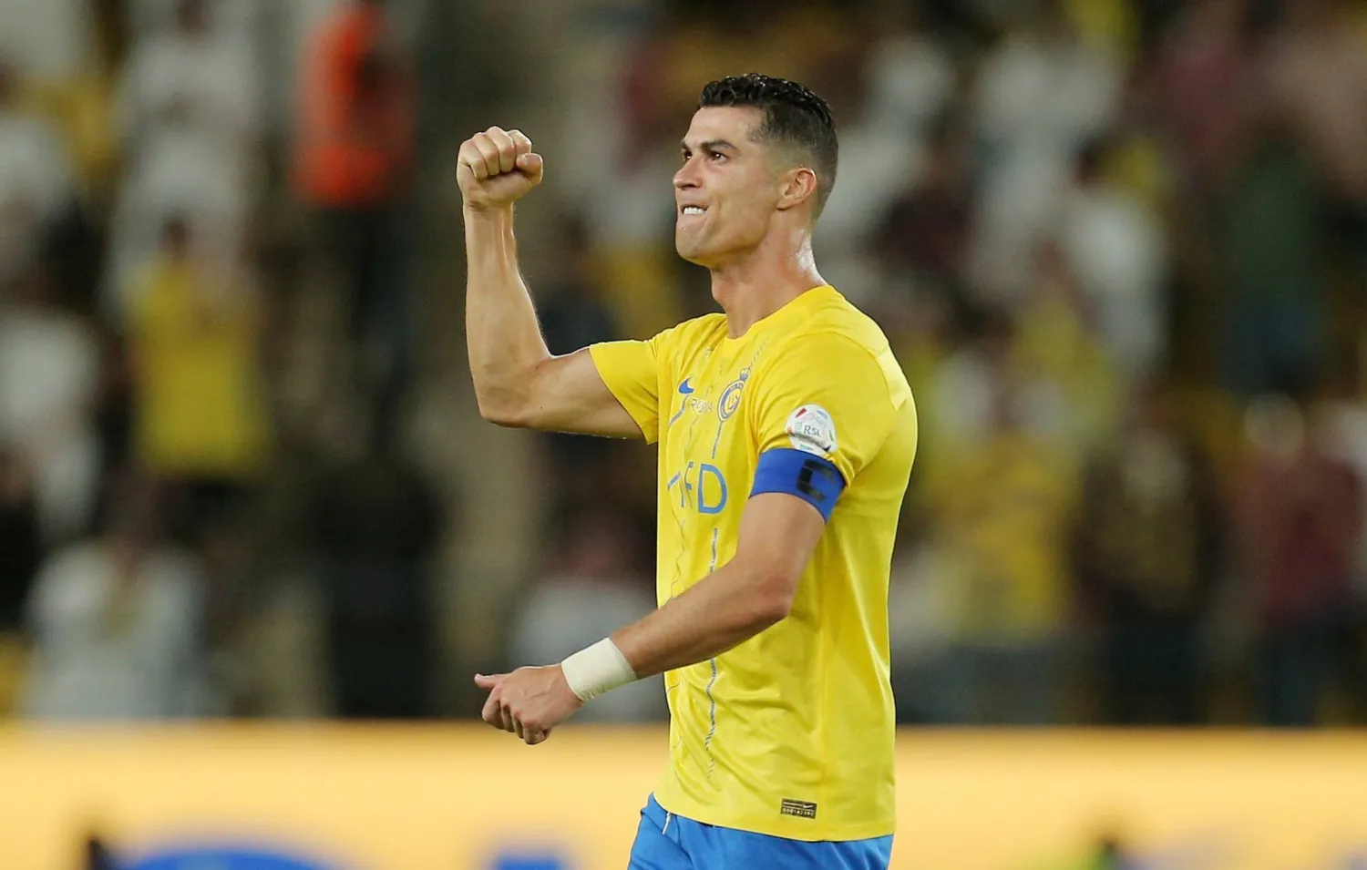 رونالدو محتفلاً بهدفه الـ35 في الدوري السعودي للمحترفين (الشرق الأوسط)