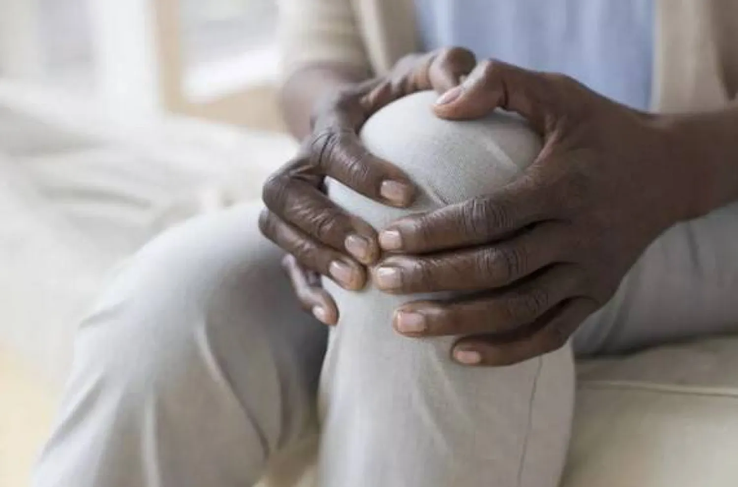 إرشادات مهمة للتعامل مع هشاشة العظام وآلام المفاصل