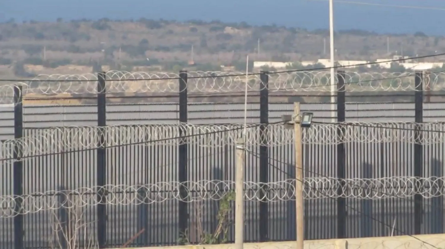 الحدود المصرية - الإسرائيلية (رويترز)