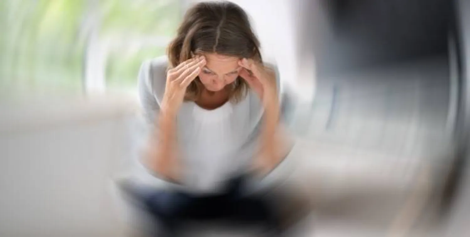 بينها الصداع ومشاكل الجلد... تعرّف على آثار التوتر