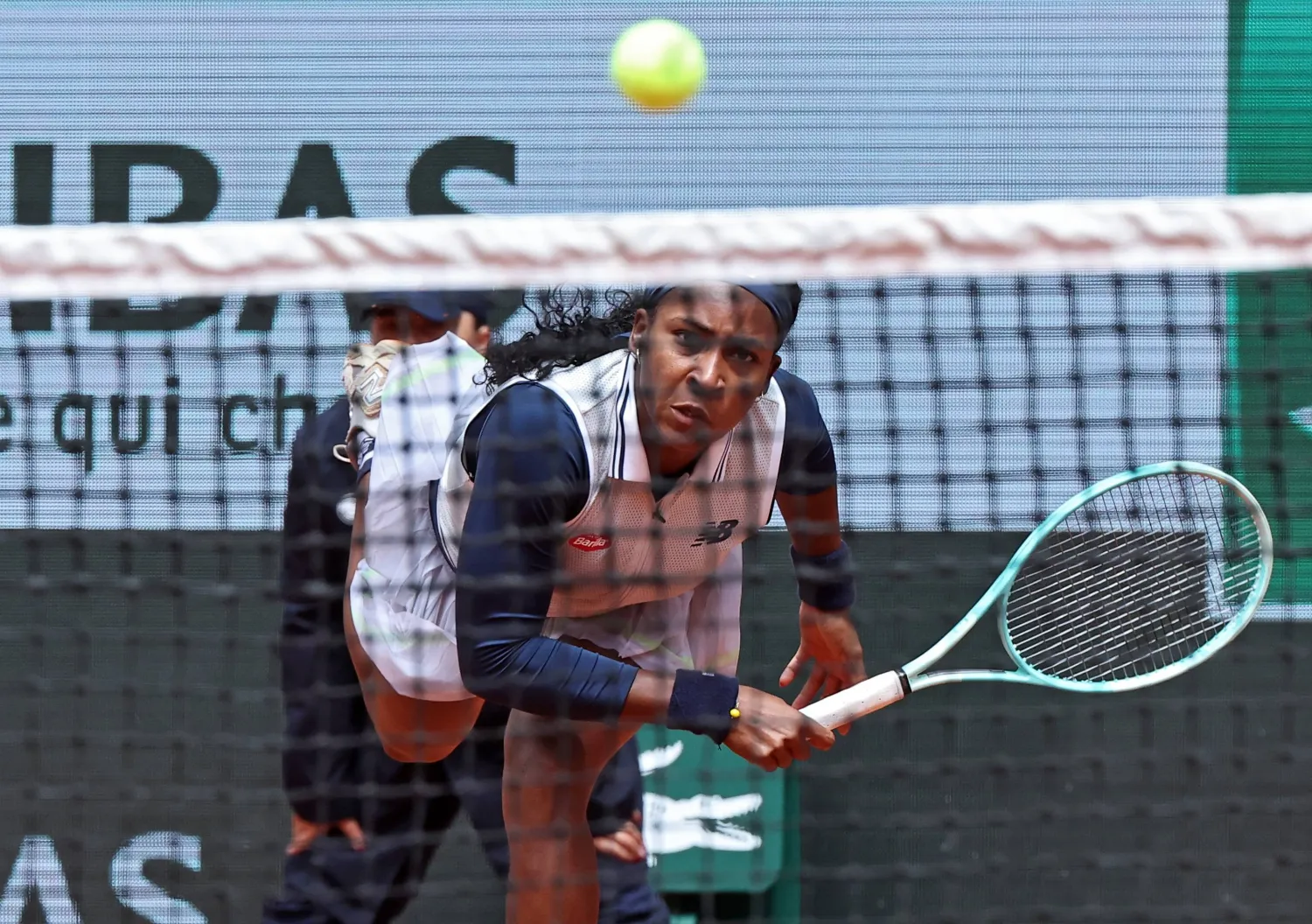 كوكو غوف تتقدم في رولان غاروس (إ.ب.أ)