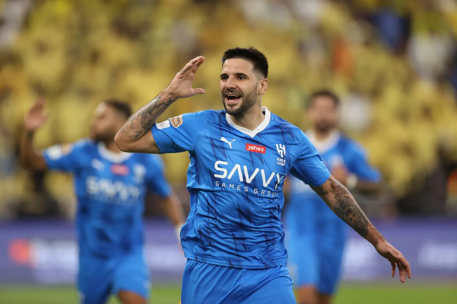 فرحة زرقاء كانت مبكرة عن طريق ميتروفتيش (تصوير: عدنان مهدلي) 