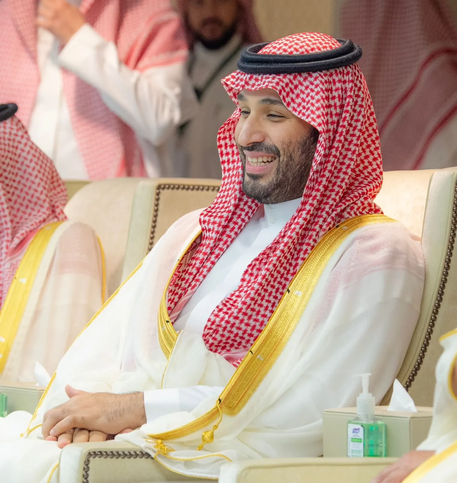 ولي العهد السعودي الأمير محمد بن سلمان لدى تشريفه المباراة النهائية في جدة (واس)