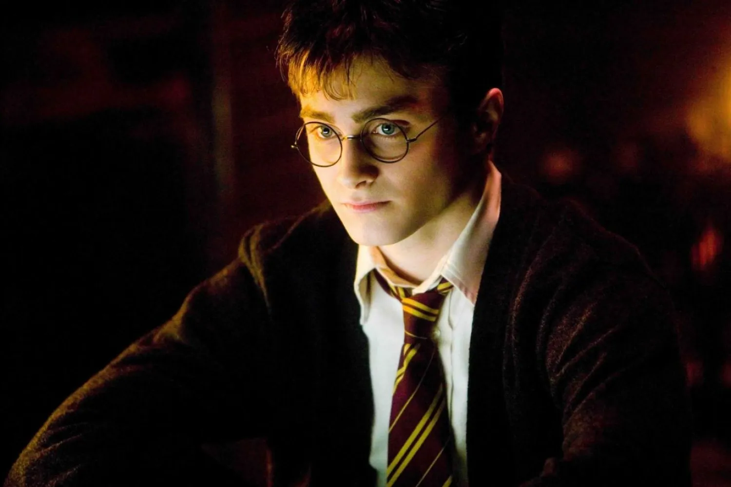 David Yates'in yönettiği ve Daniel Radcliffe, Rupert Grint, Emma Watson'ın rol aldığı Harry Potter ve Zümrüdüanka Yoldaşlığı (Harry Potter and the Order of the Phoenix) 2007'de gösterime girmişti (Warner Bros)