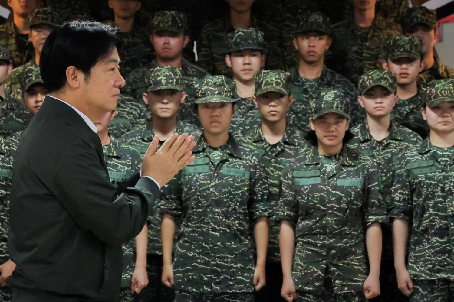 Pekin, 64 yaşındaki Lai'yi "ayrılık yanlısı" olarak görüyor (Reuters)