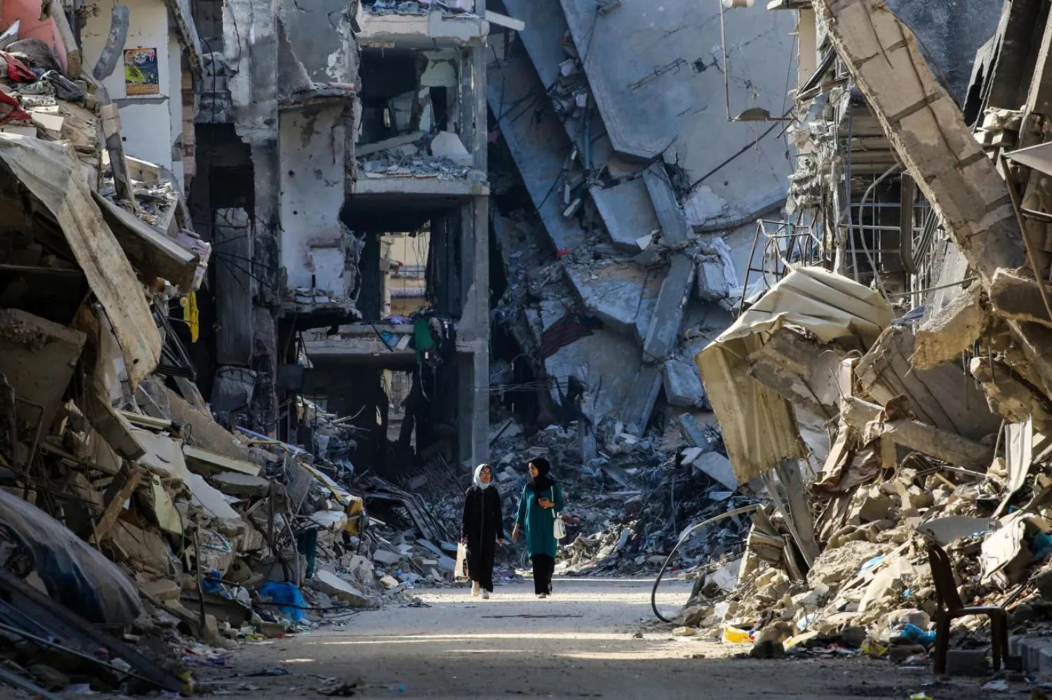 İsrail'in Gazze'ye düzenlediği saldırılarda toplamda en az 37 bin 658 kişi öldürülürken, 86 bin 237 kişi de yaralandı (AFP)