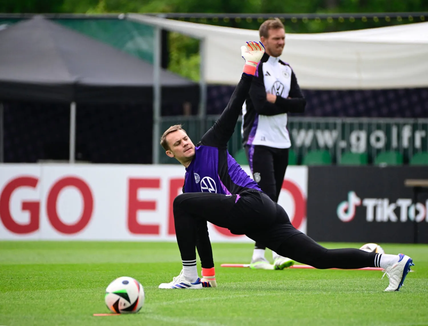 نوير يتدرب جيداً تحت قيادة ناغلسمان (غيتي)