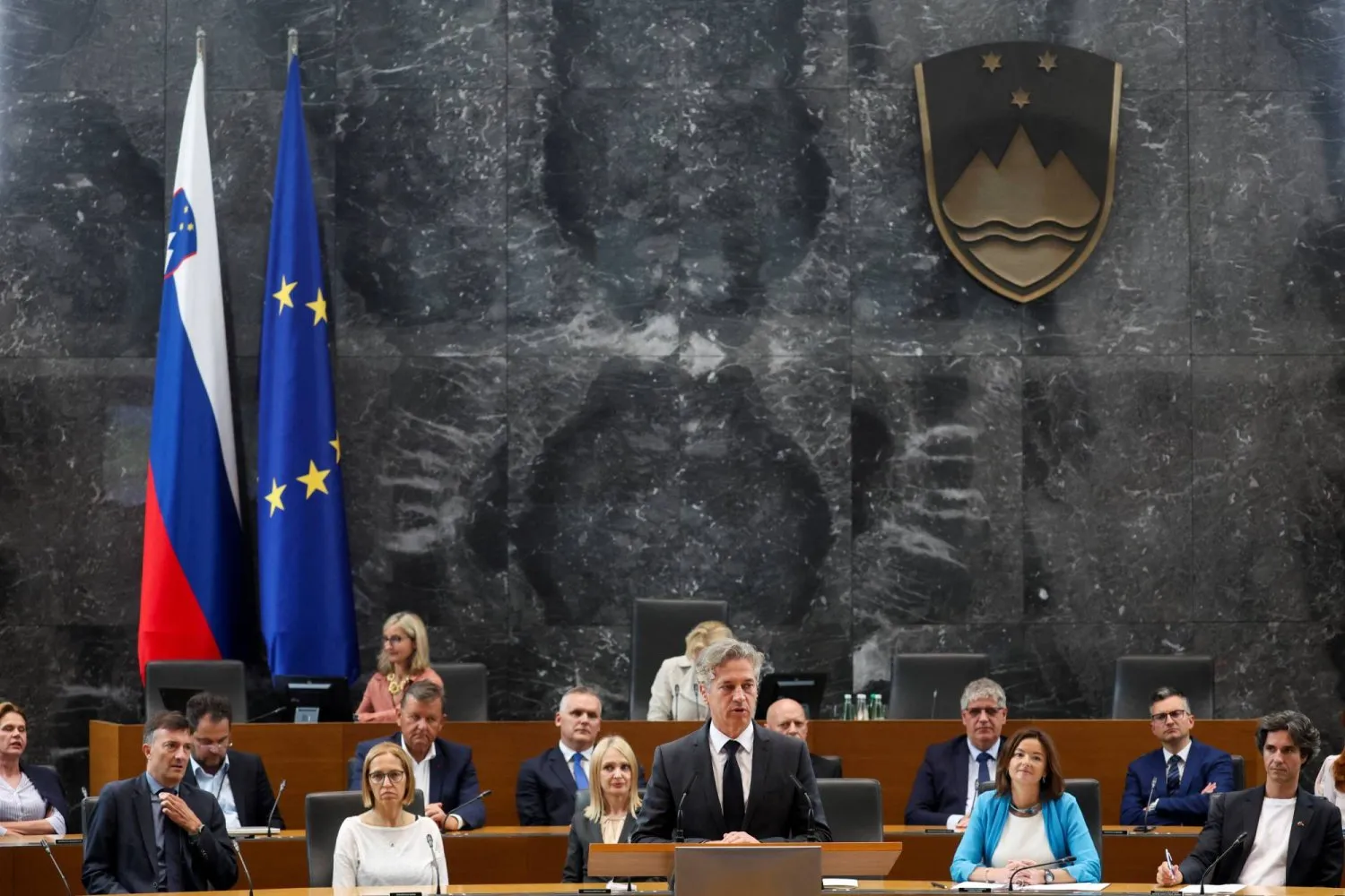 Slovenya Başbakanı, Parlamentonun Filistin devletinin tanınmasına ilişkin görüşme sırasında (Reuters)