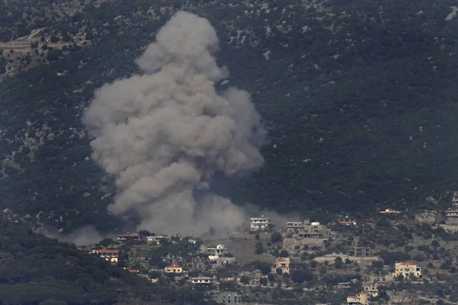 Black smoke rises from an Israeli airstrike on Kfar Hamam, a Lebanese border village with Israel in south Lebanon, on May 17, 2024. (AP)