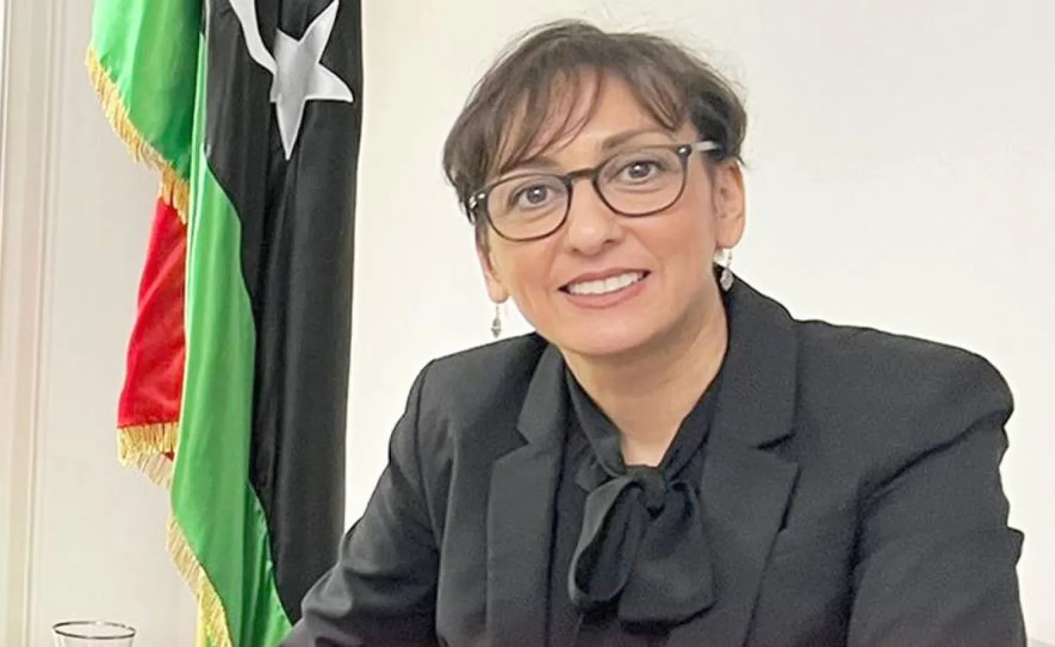 رئيسة البعثة السياسية لدولة ليبيا لدى بلجيكا ودوقيّة لوكسمبورغ الكبرى السفيرة أمل الجراري (الشرق الأوسط)