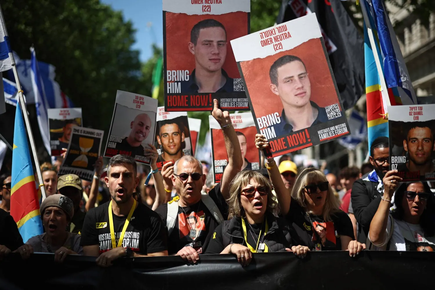 ضغوط أميركية لبقاء غانتس في الحكومة لضمان تنفيذ الصفقة المقترحة بخصوص وقف النار في غزة وتبادل المحتجزين والأسرى (أ.ف.ب)