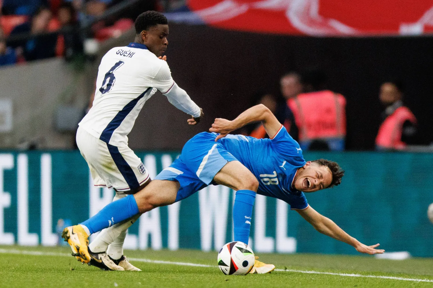 من مباراة إنجلترا وأيسلندا الودية (إ.ب.أ)