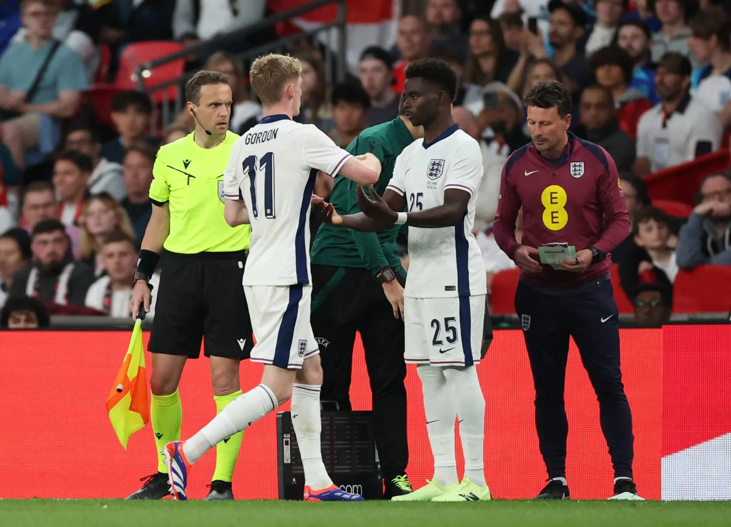 العناصر الشابة تسيطر على قائمة إنجلترا في «اليورو» (رويترز)